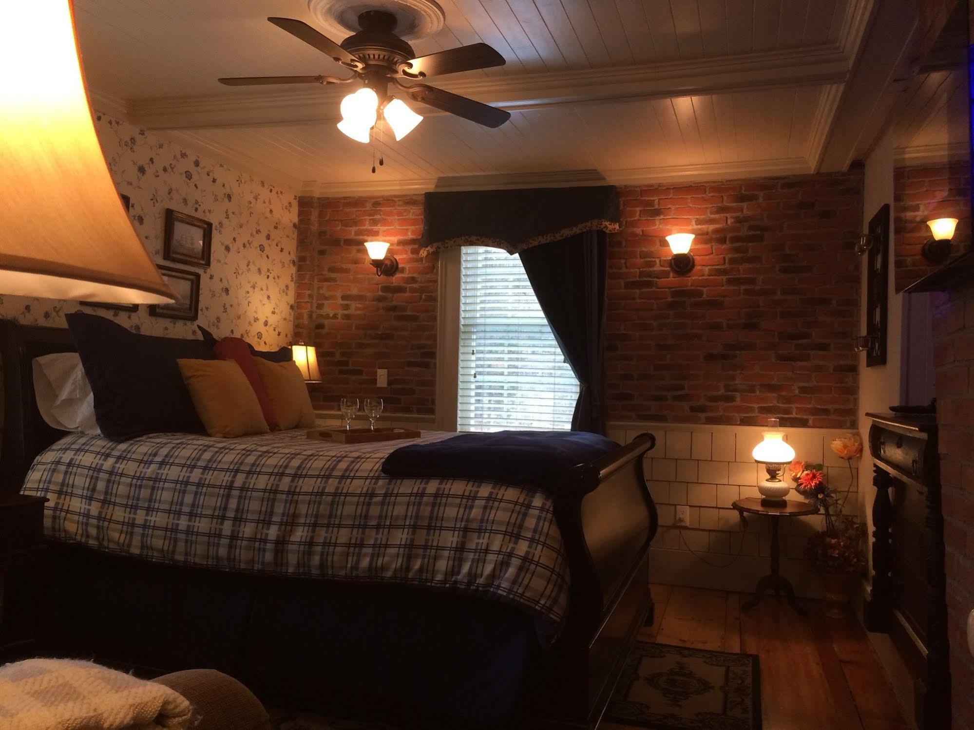 Domaine Les Boises Lee Farm S.A Bed & Breakfast Stanstead ภายนอก รูปภาพ