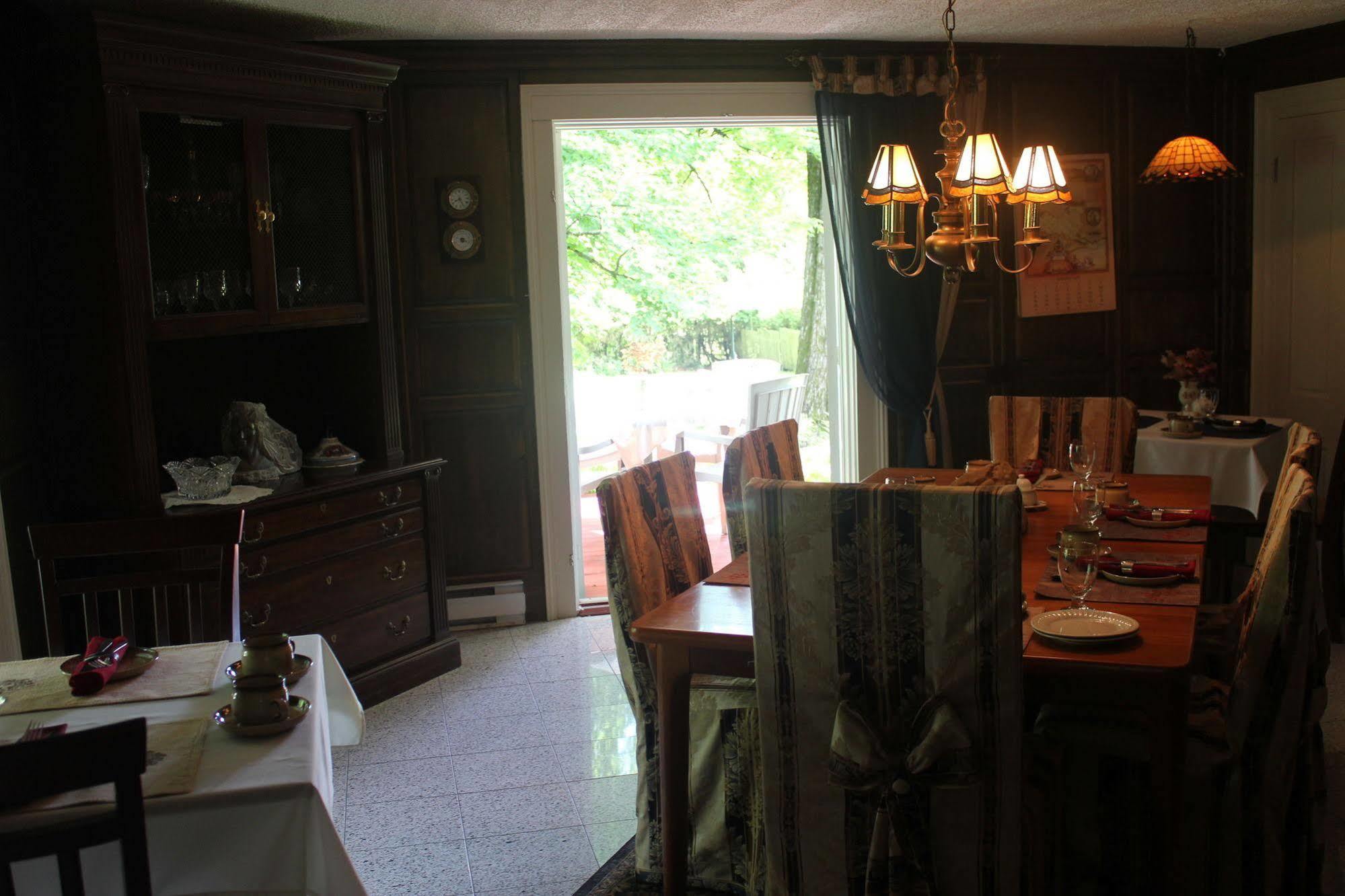 Domaine Les Boises Lee Farm S.A Bed & Breakfast Stanstead ภายนอก รูปภาพ